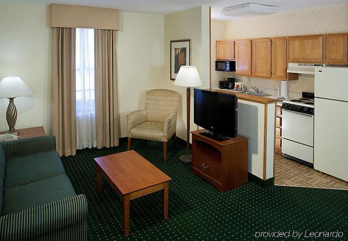 Towneplace Suites Dallas Arlington North Room photo