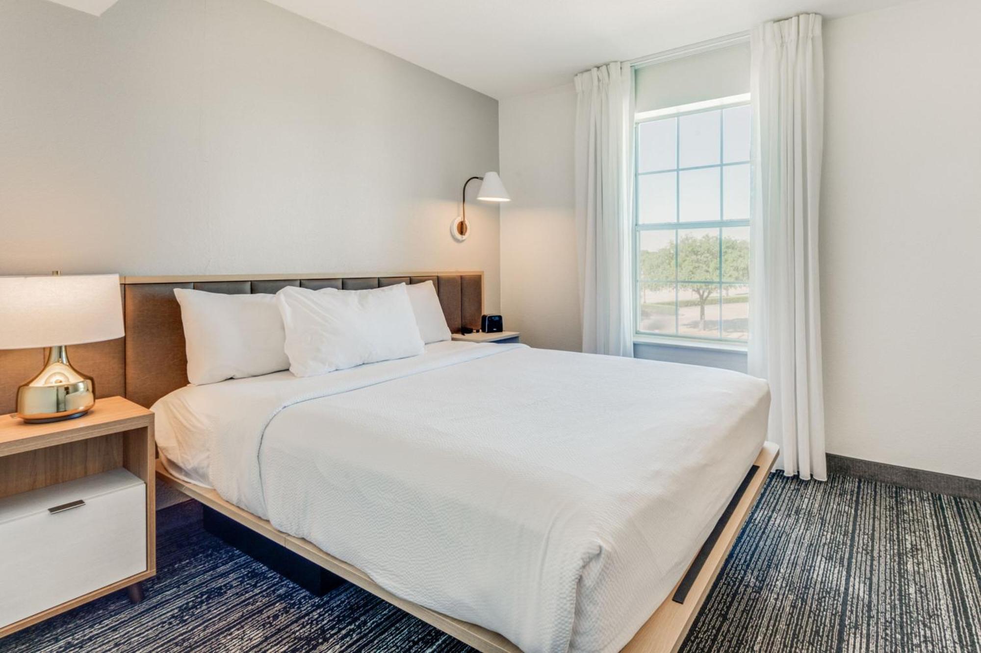 Towneplace Suites Dallas Arlington North Exterior photo