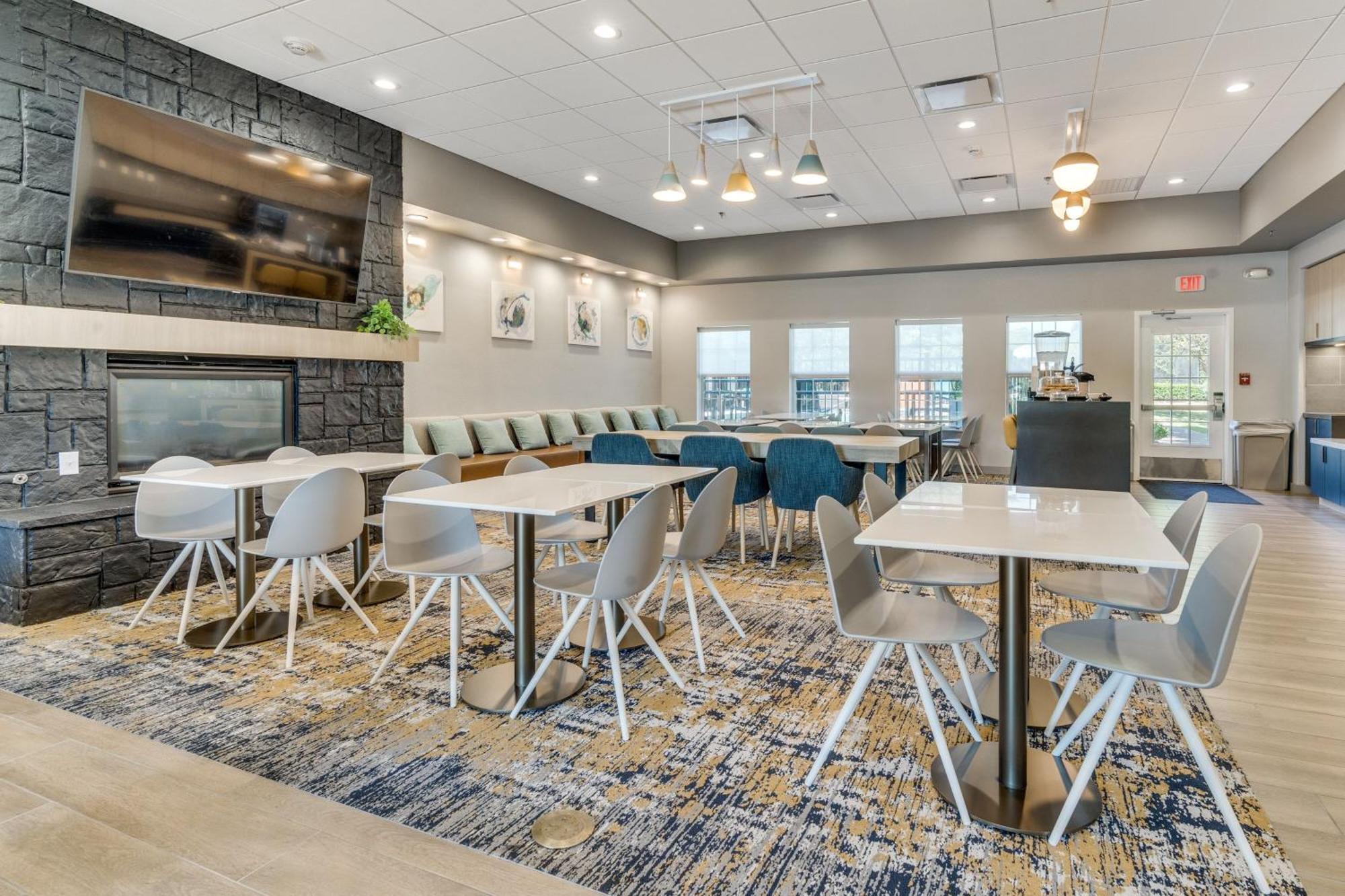Towneplace Suites Dallas Arlington North Exterior photo