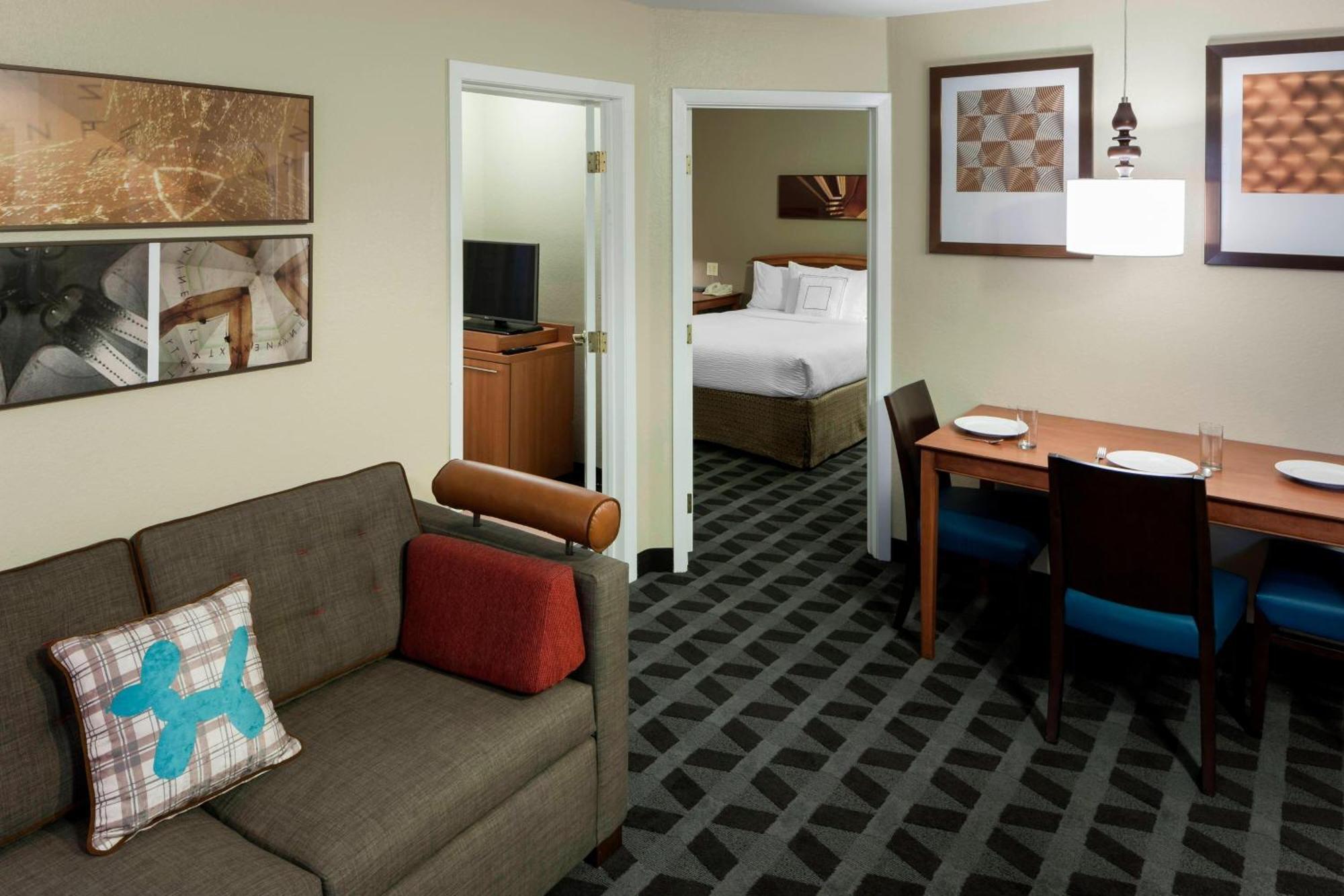 Towneplace Suites Dallas Arlington North Exterior photo